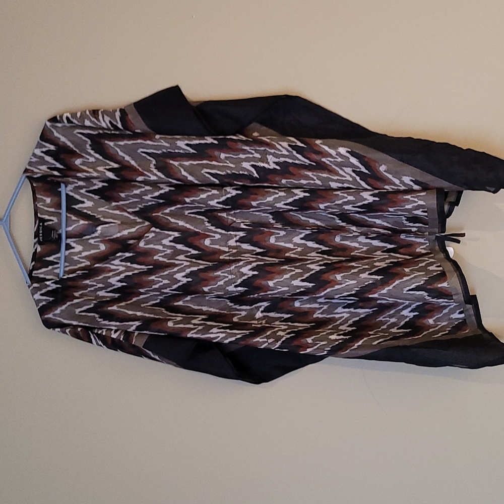 NWOT  Swimwear cover up chiffon Robes  medium size